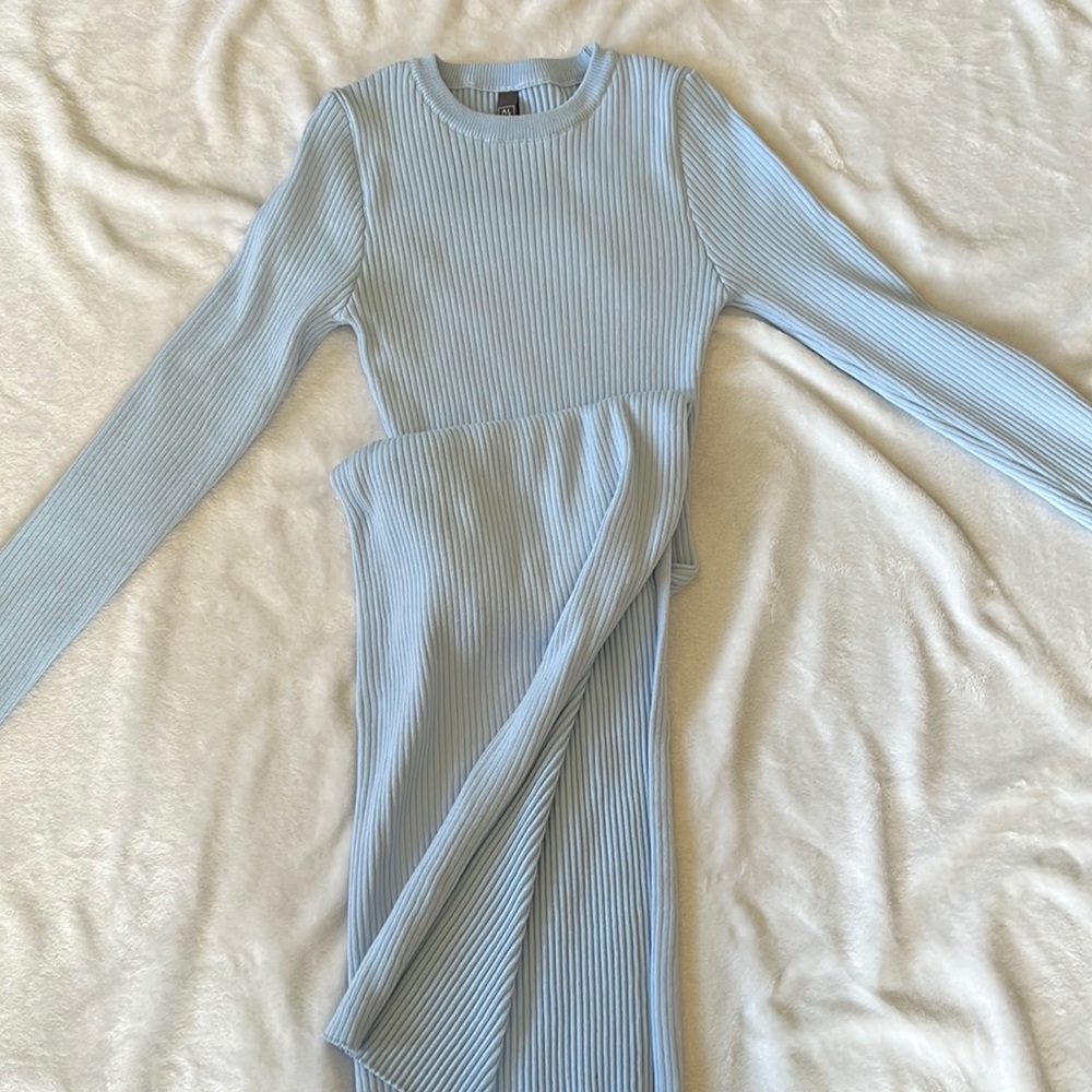 Baby blue dress long sleeve